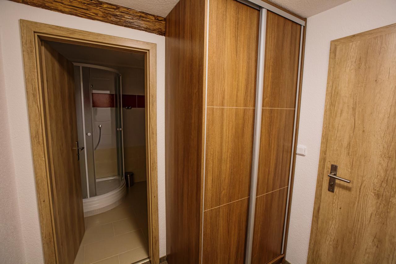 Hotel Na Sustne Krupá المظهر الخارجي الصورة