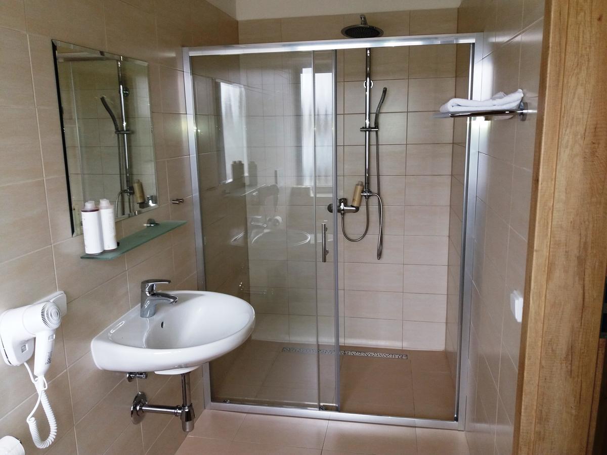 Hotel Na Sustne Krupá المظهر الخارجي الصورة